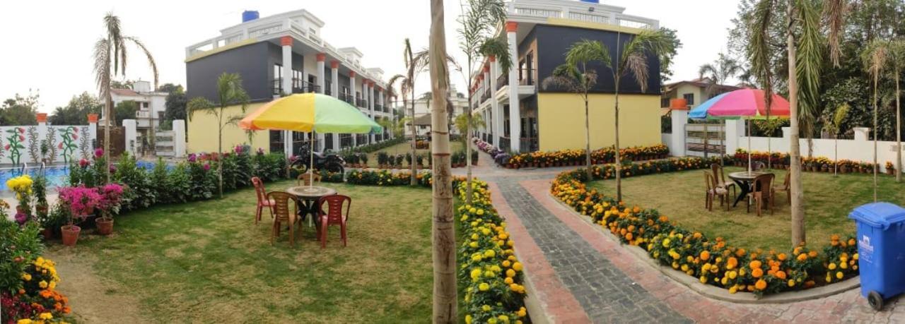 Rajbari Resort Shanti Niketan Exterior photo