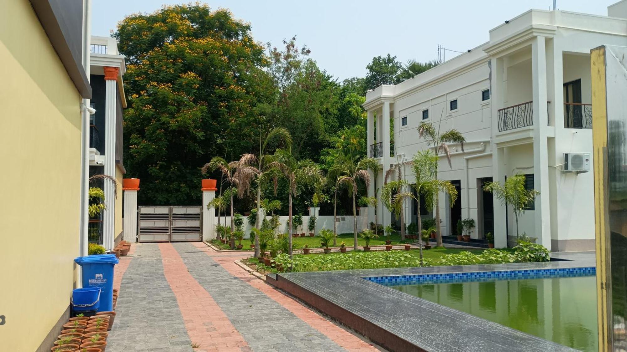 Rajbari Resort Shanti Niketan Exterior photo